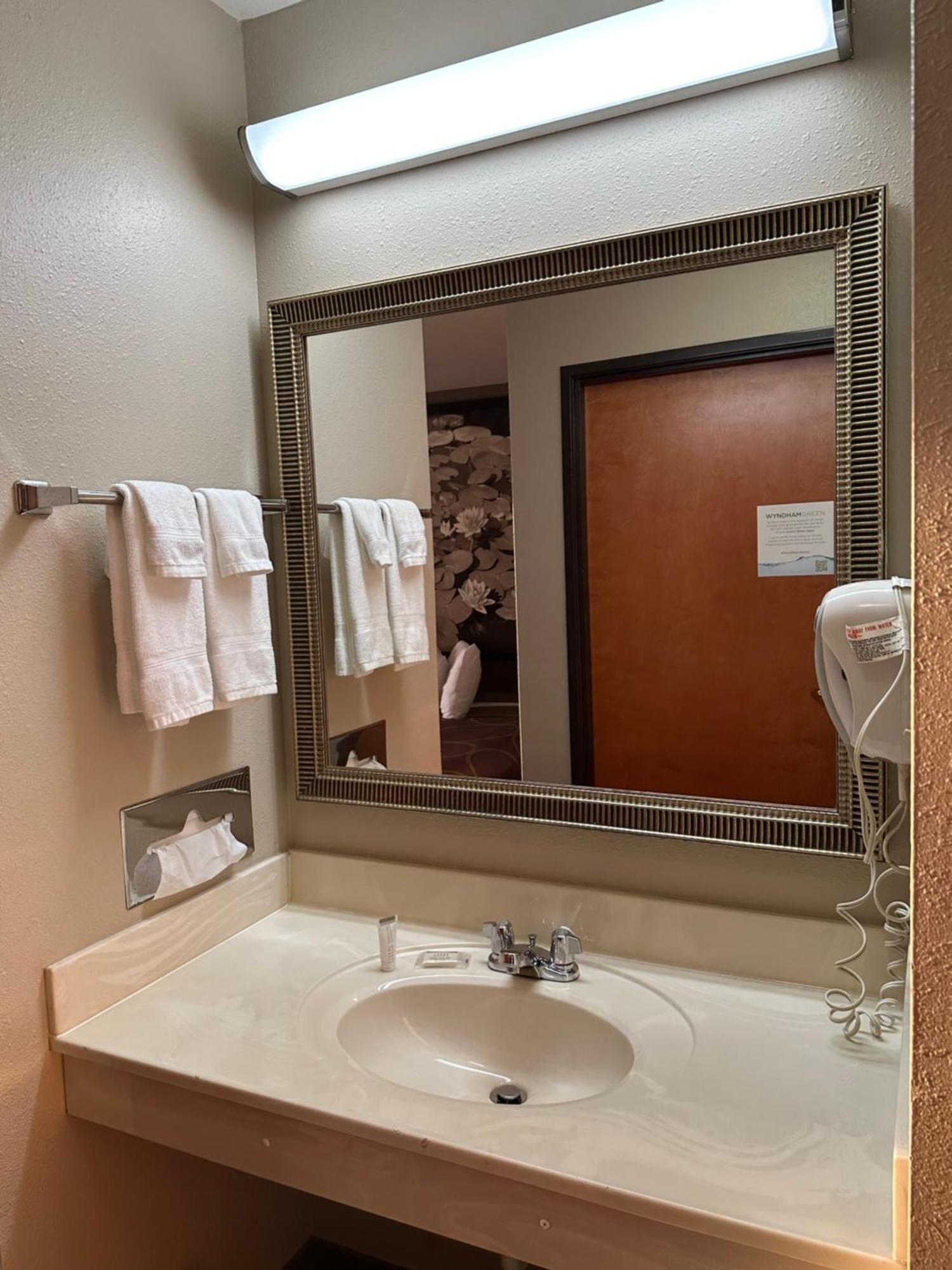 Super 8 By Wyndham Union Hotel Luaran gambar
